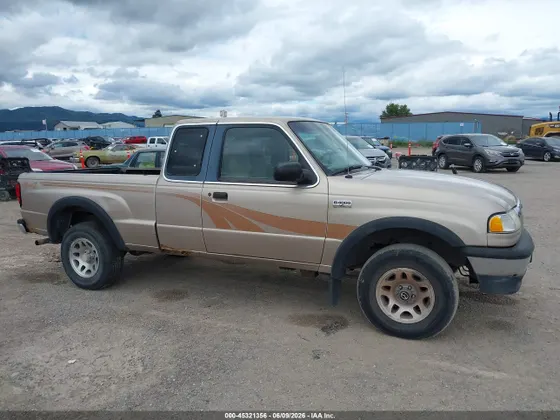 1998 Mazda B-Series 4WD Truck SE