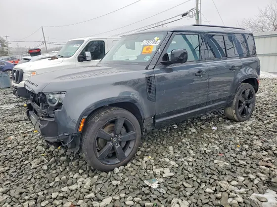 2025 Land Rover Defender X-Dynamic SE