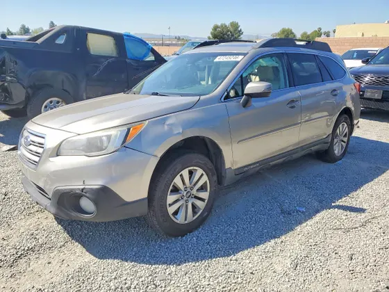 2017 Subaru Outback Premium