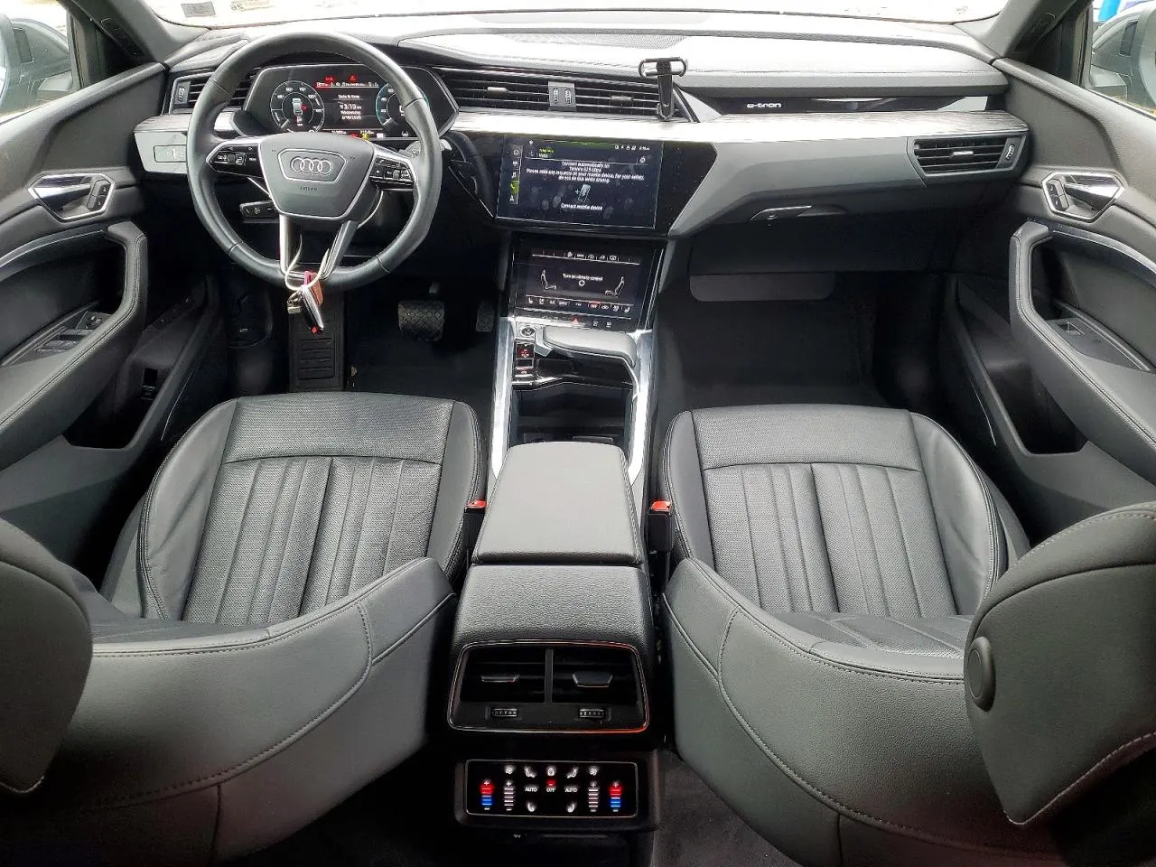 2024 Audi Q8 e-tron Sportback S line Premium Plus