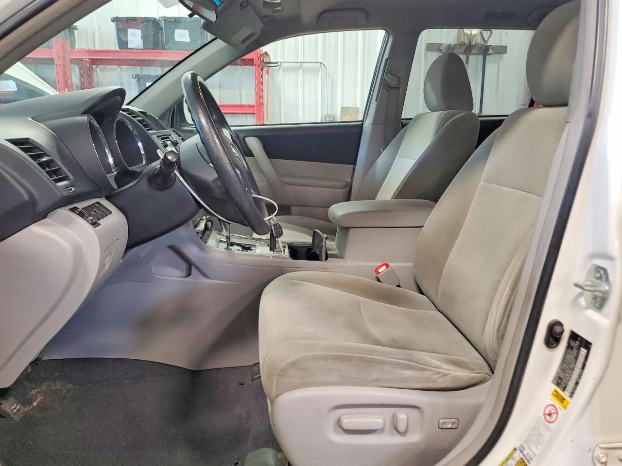2013 Toyota Highlander SE