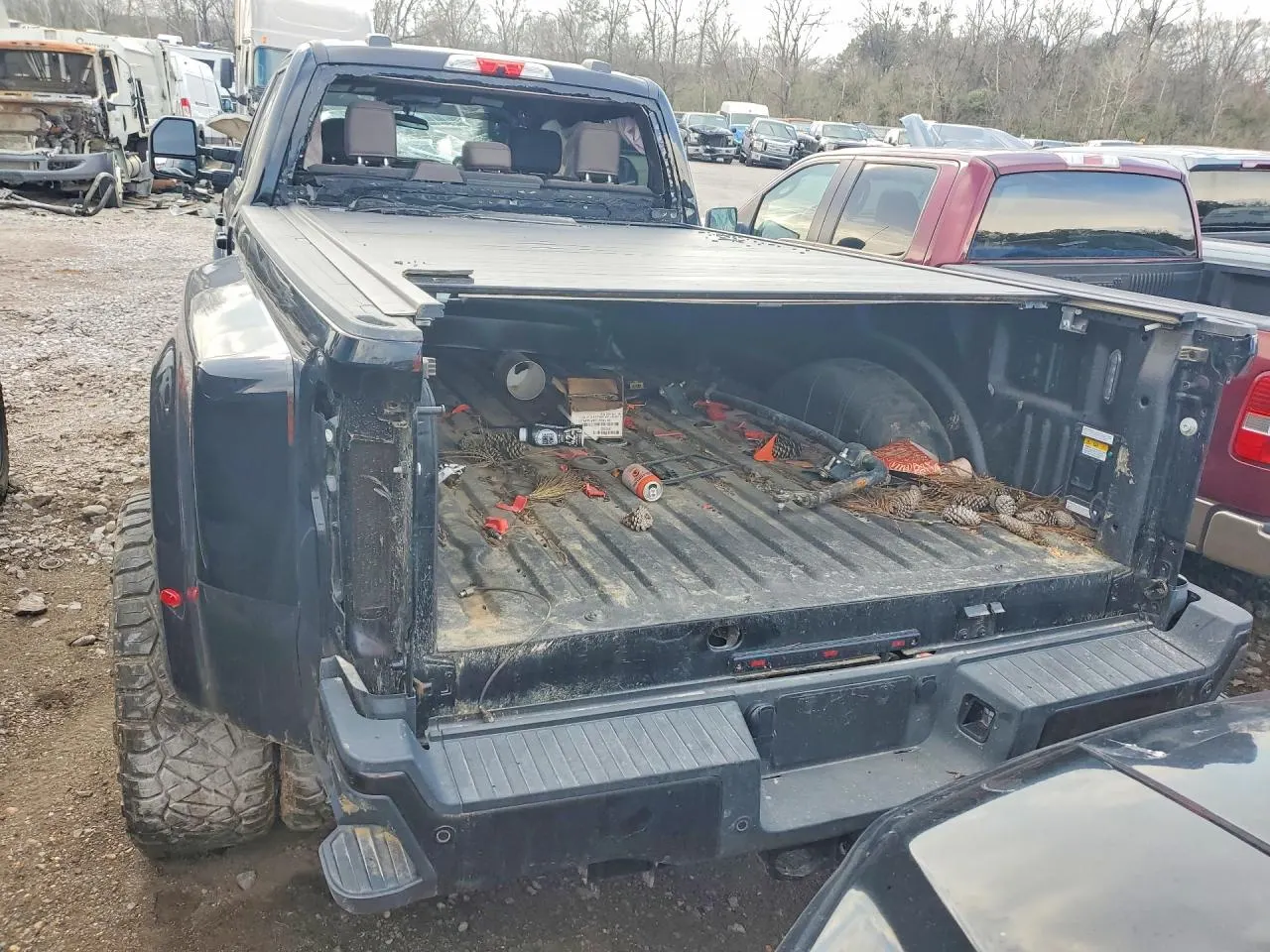 2025 Ford Super Duty F-450 DRW LARIAT