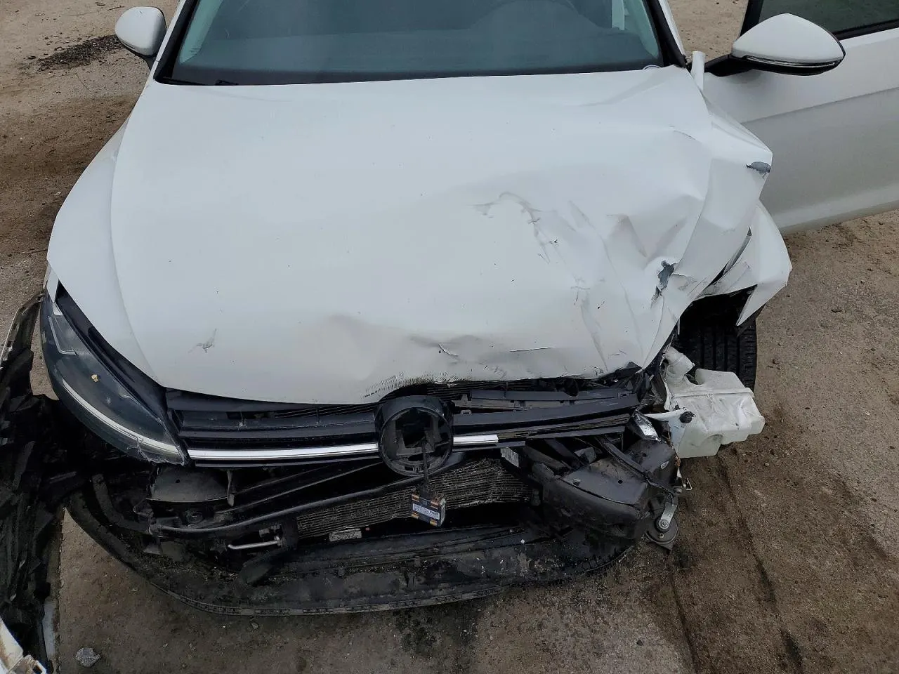 2019 Volkswagen Golf SportWagen S