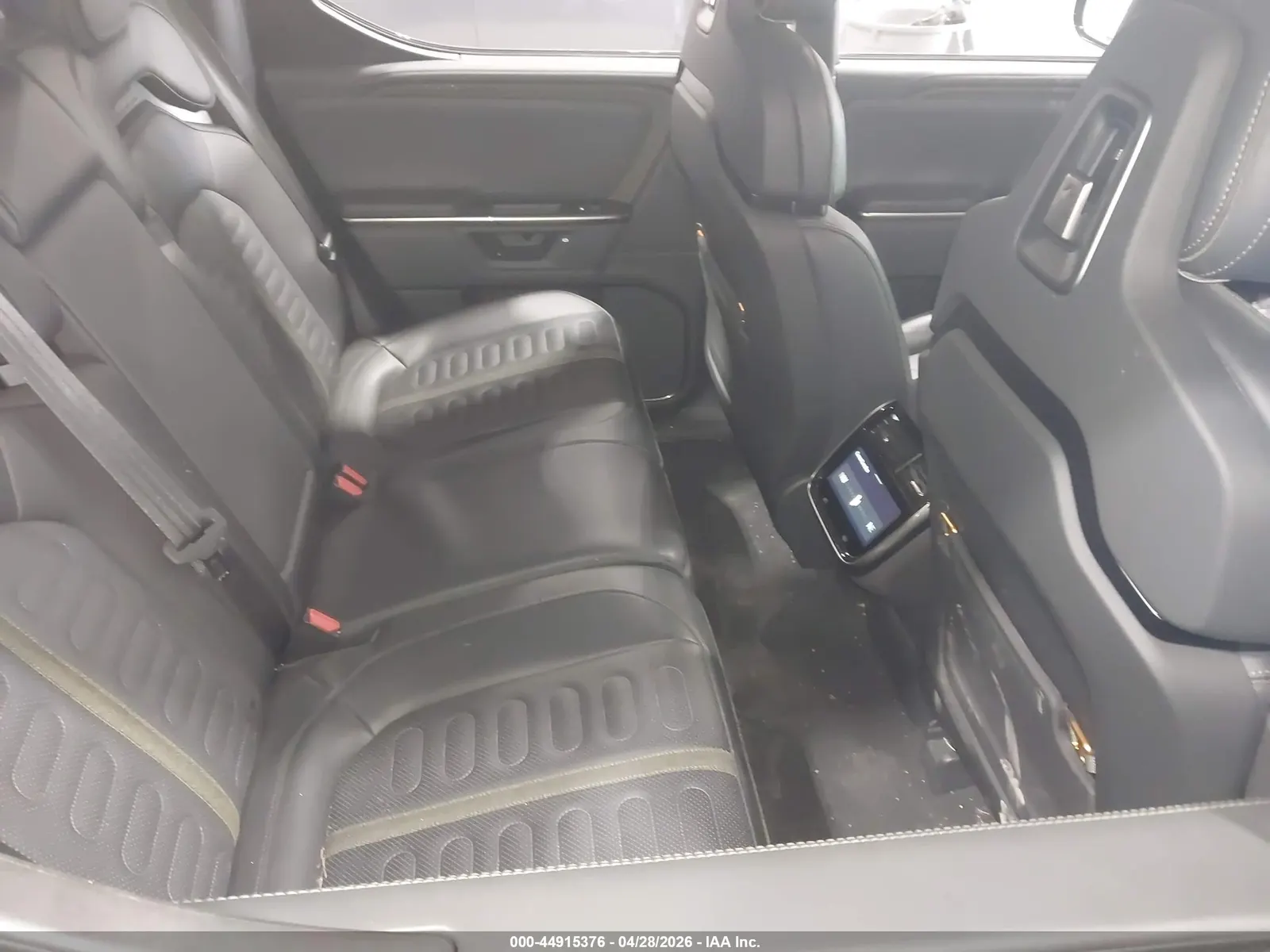 2025 Rivian R1T Adventure