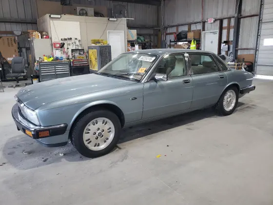 1994 Jaguar XJ Series Sedan XJ6
