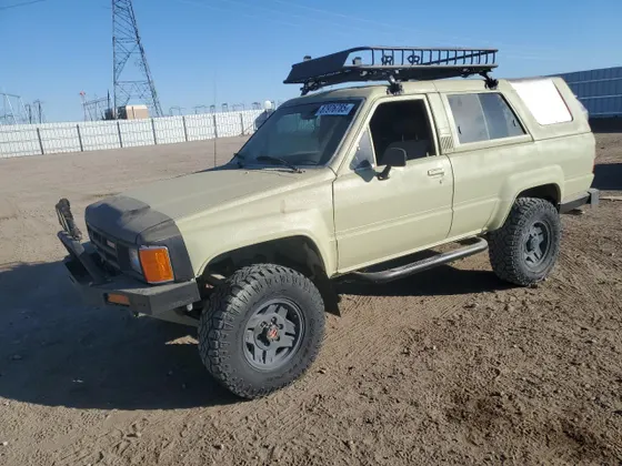 1986 Toyota 4Runner RN60