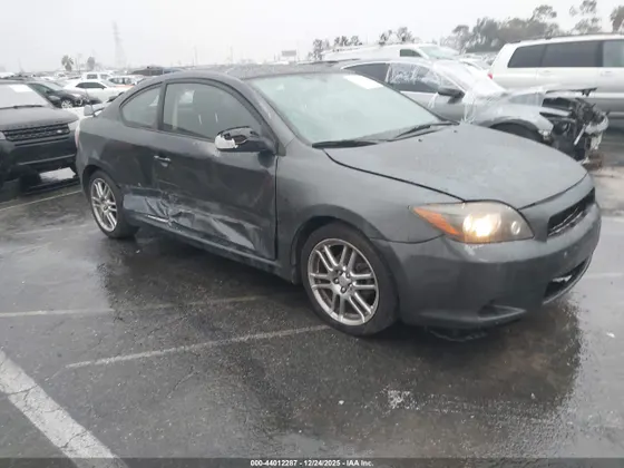 2010 Scion tC
