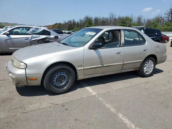1994 Nissan Altima GLE