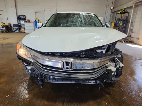 2017 Honda Accord Sedan LX