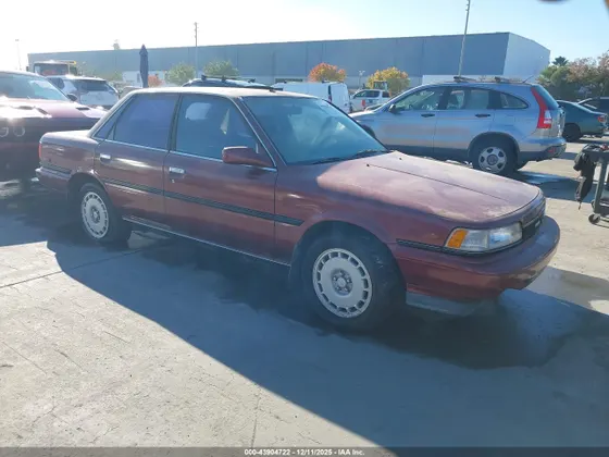 1989 Toyota Camry LE