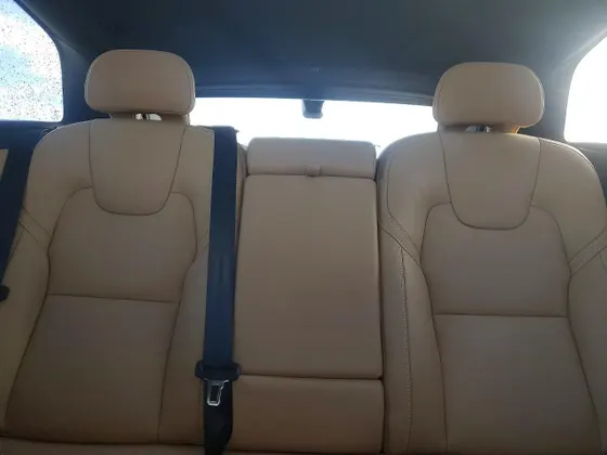 2025 Volvo XC60 Plug-In Hybrid Ultra
