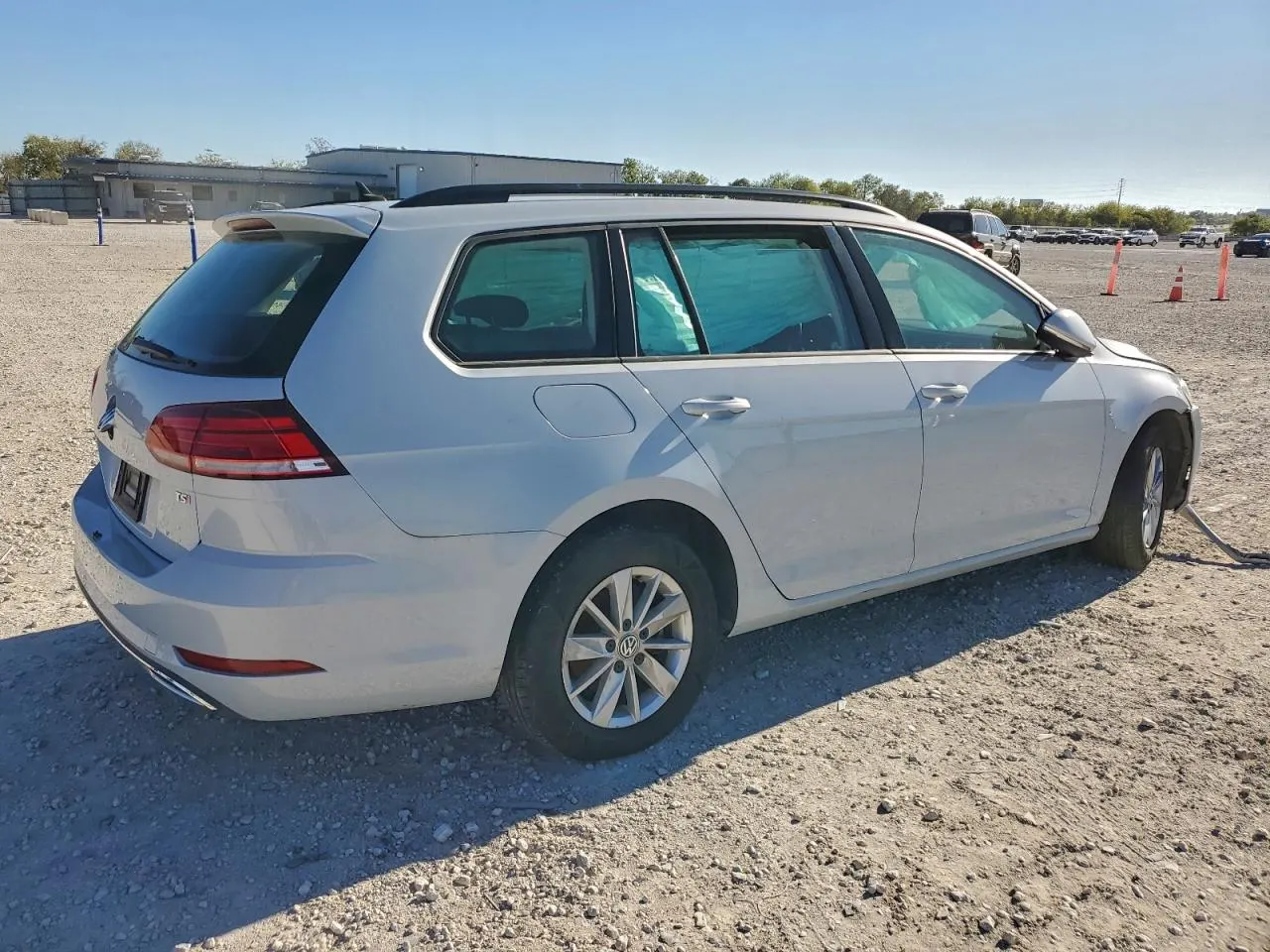 2018 Volkswagen Golf SportWagen S