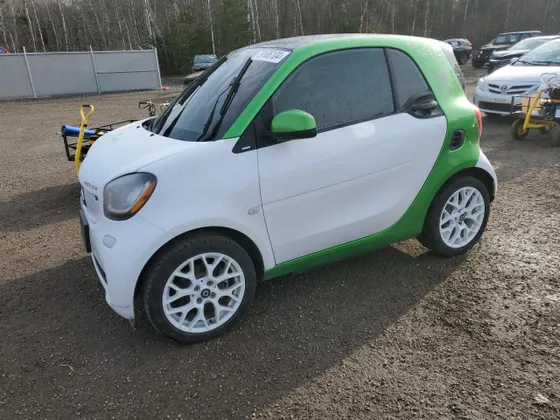 2018 smart fortwo electric drive pure