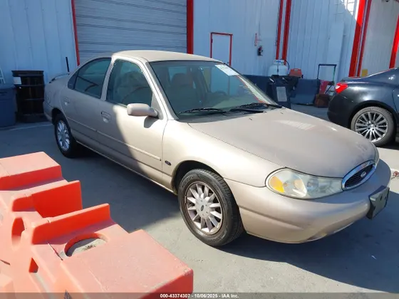 1999 Ford Contour SE