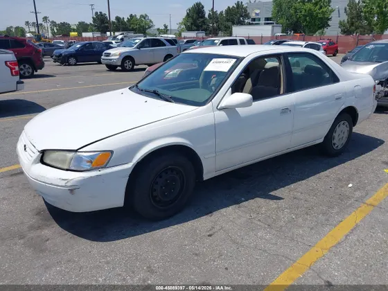 1997 Toyota Camry LE