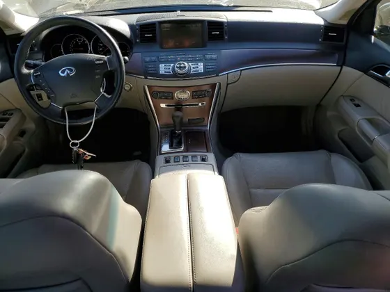 2010 INFINITI M35