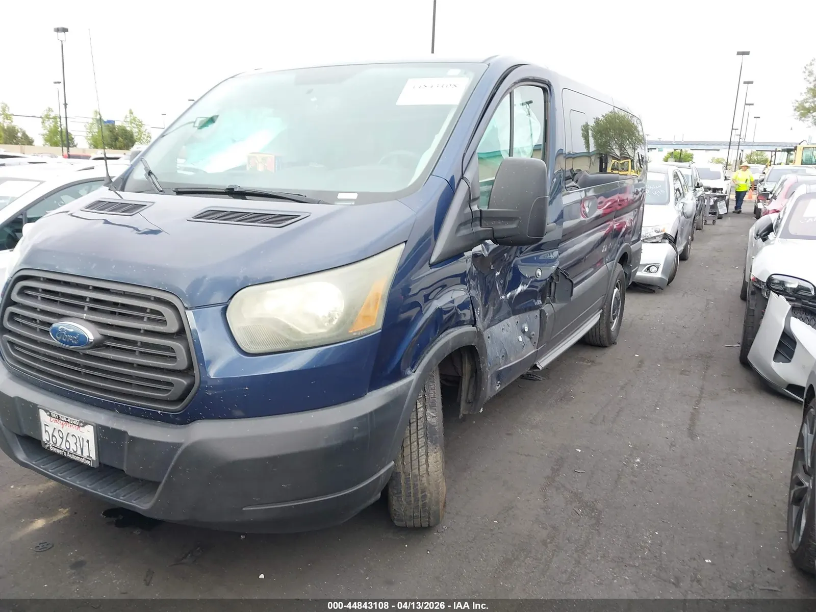 2015 Ford Transit Wagon XLT
