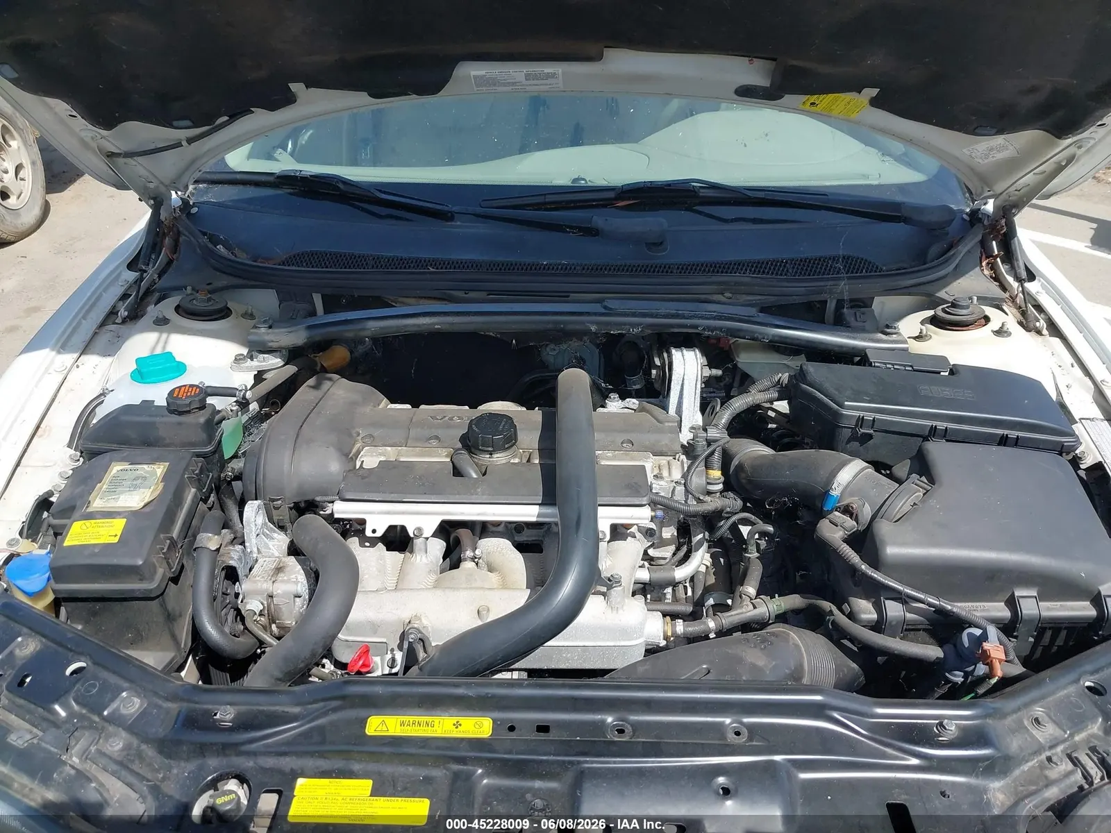 2004 Volvo V70 XC70