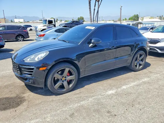 2015 Porsche Macan S