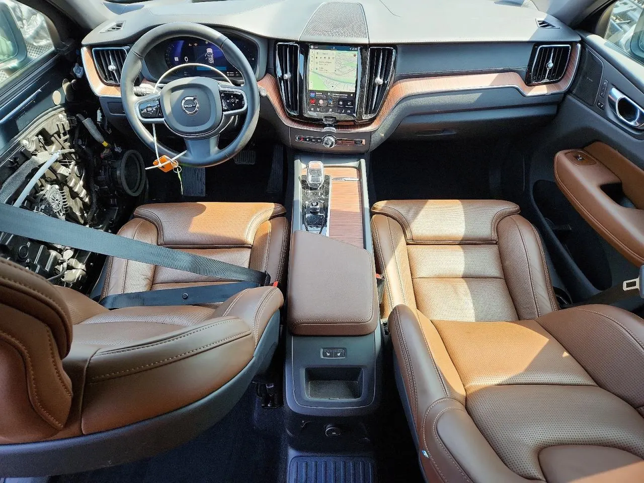 2025 Volvo XC60 Plug-In Hybrid Ultra