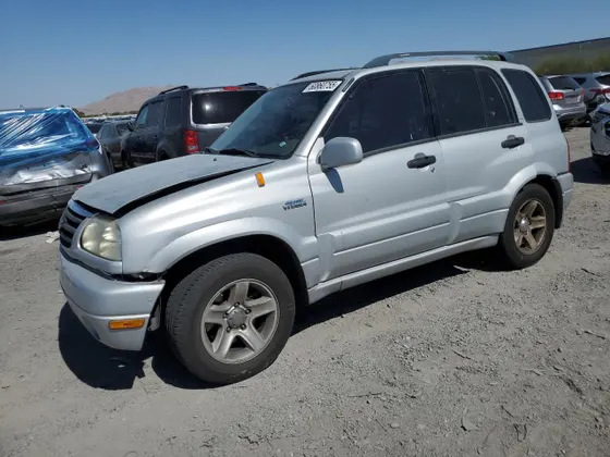 2001 Suzuki Grand Vitara JLX