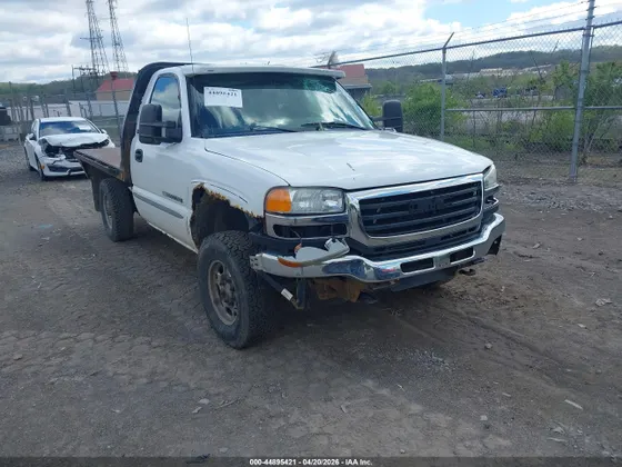 2007 GMC Sierra 2500HD Classic Work Truck