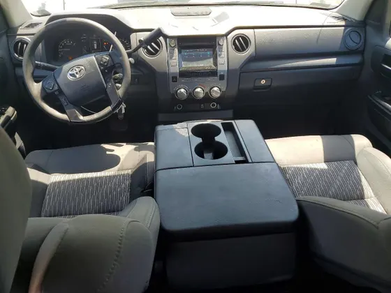2018 Toyota Tundra 2WD SR5