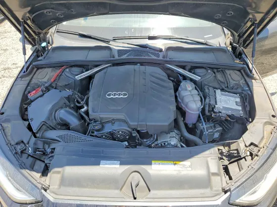 2021 Audi A4 Sedan Premium