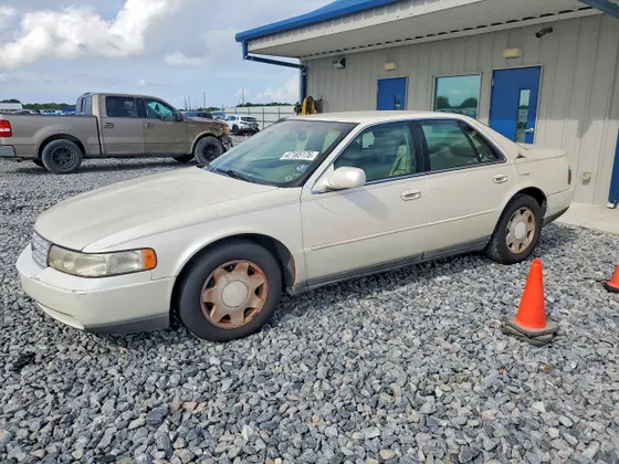 2001 Cadillac Seville Luxury SLS w/Monochrome Pkg