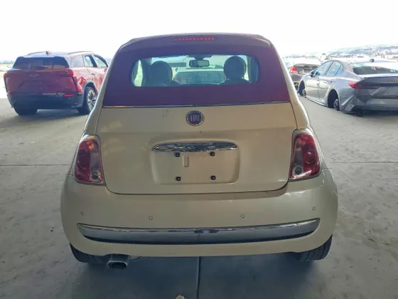 2012 FIAT 500 Lounge