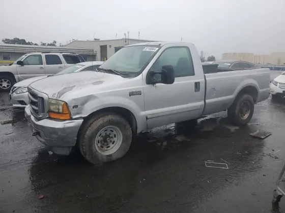 2002 Ford F-350 SRW SUPER DUTY