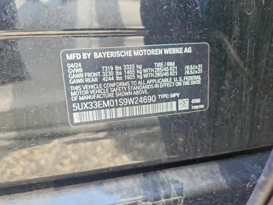 2025 BMW X7 M60i
