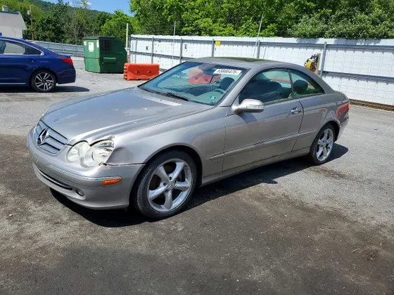 2005 Mercedes-Benz CLK-Class 3.2L