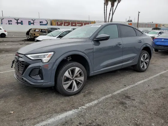 2024 Audi Q8 e-tron Sportback S line Premium