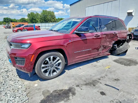2023 Jeep Grand Cherokee 4xe Overland