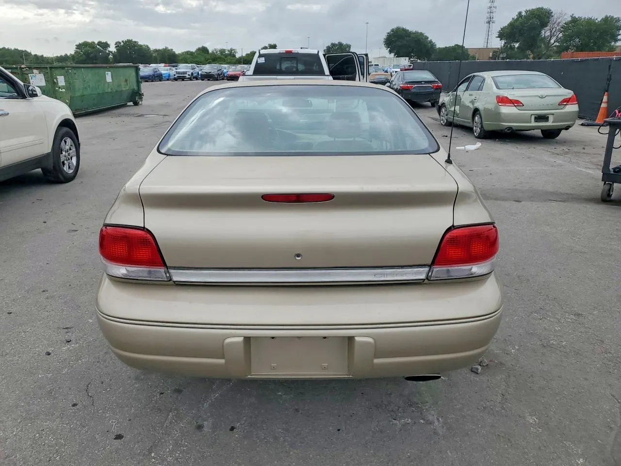 1999 Chrysler Cirrus Lxi