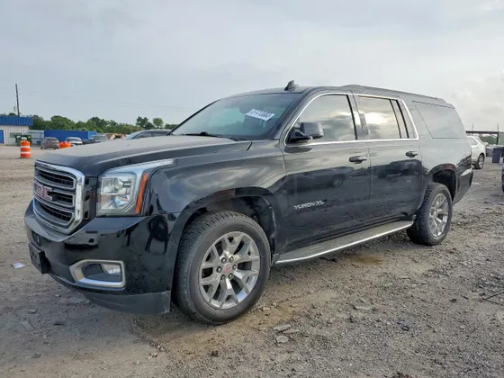 2020 GMC Yukon XL SLT