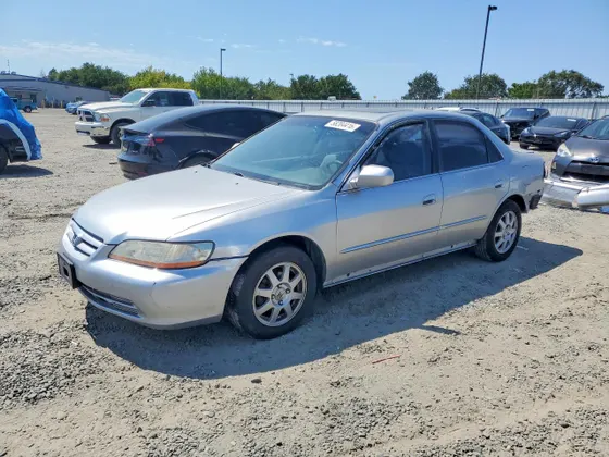 2002 Honda Accord Sdn SE