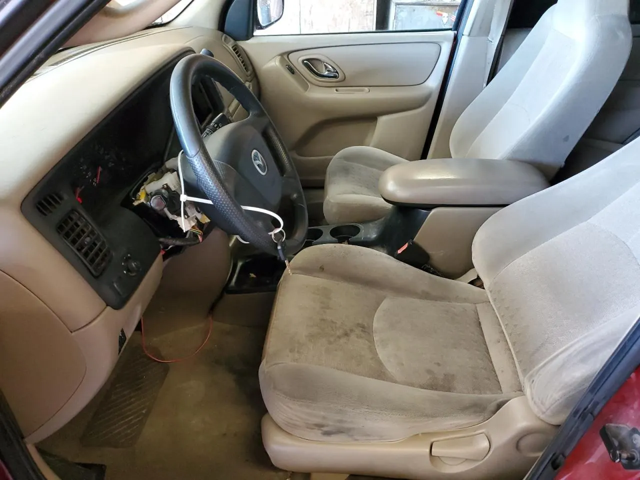 2001 Mazda Tribute DX