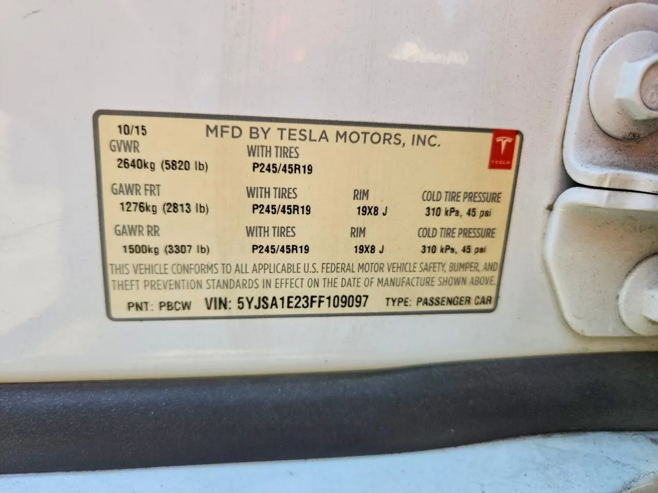 2015 Tesla Model S 85D