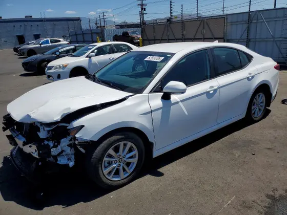 2026 Toyota Camry LE