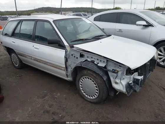 1994 Mercury Tracer TRIO