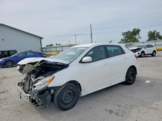 2013 Toyota Matrix L