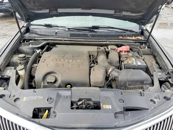 2015 Lincoln MKS