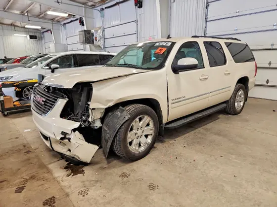 2014 GMC Yukon XL SLT
