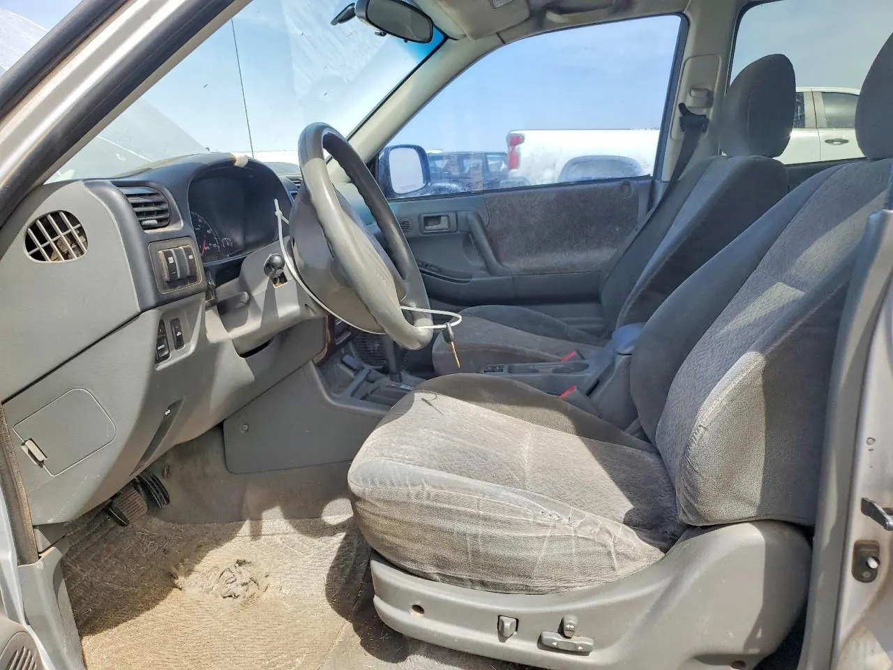 2002 Isuzu Rodeo S