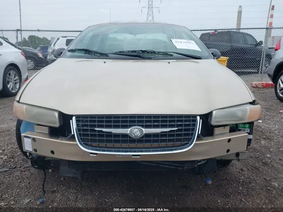 1999 Chrysler Cirrus Lxi