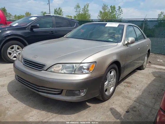 2000 Lexus ES 300