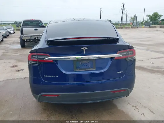 2017 Tesla Model X 90D