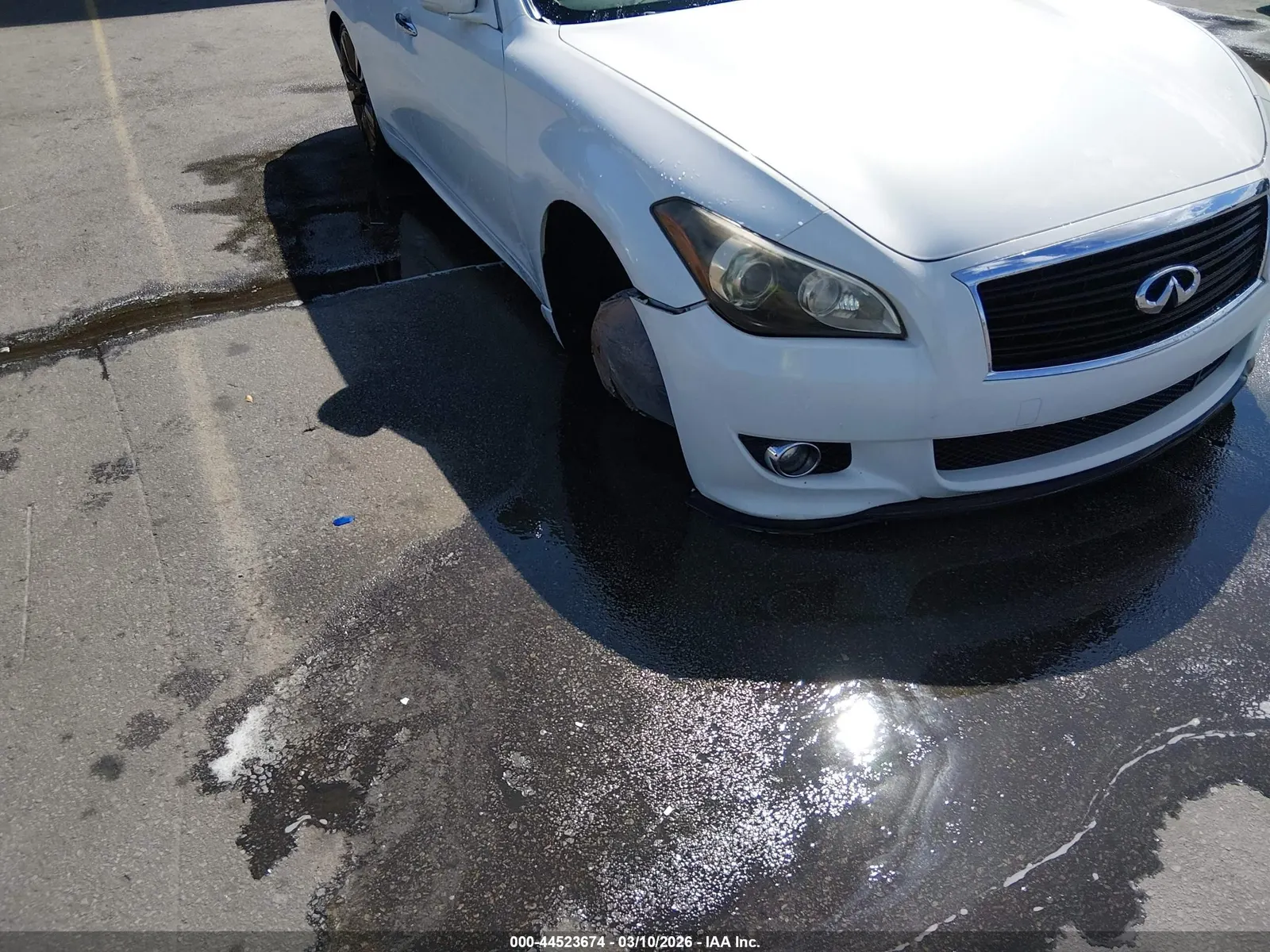 2012 INFINITI M56
